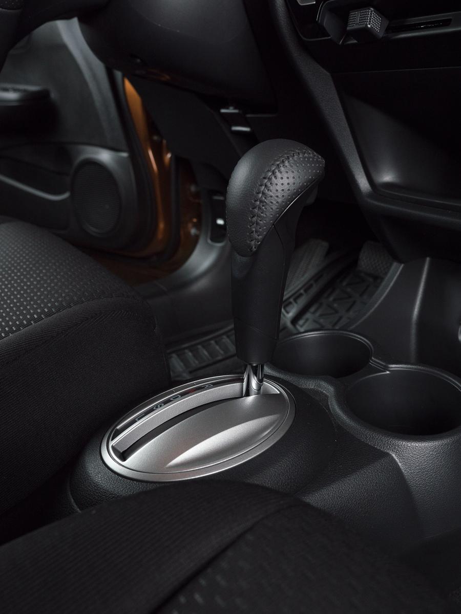Детали интерьера Honda BR-V 2018 года  (MX) (фото 26 из 28)